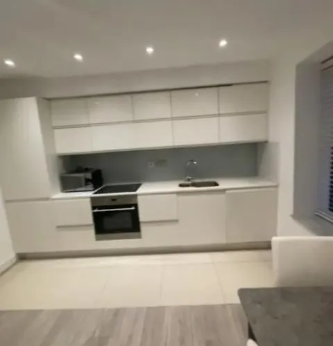 Modern 2 Bedroom Flat with Large Garden-Camden London