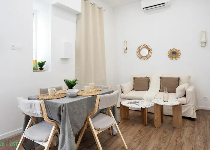 Wehost D3 - La Cour Du Sauna 2 Beds, 4 People Nizza