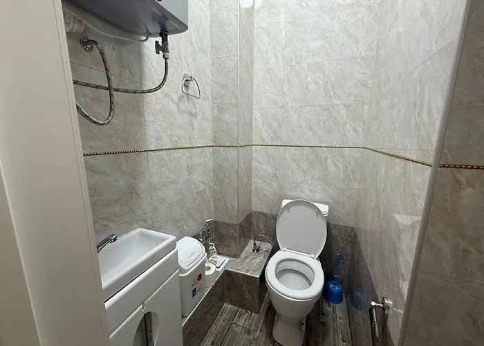 Ferienwohnung Bai Tash Aprt Bischkek