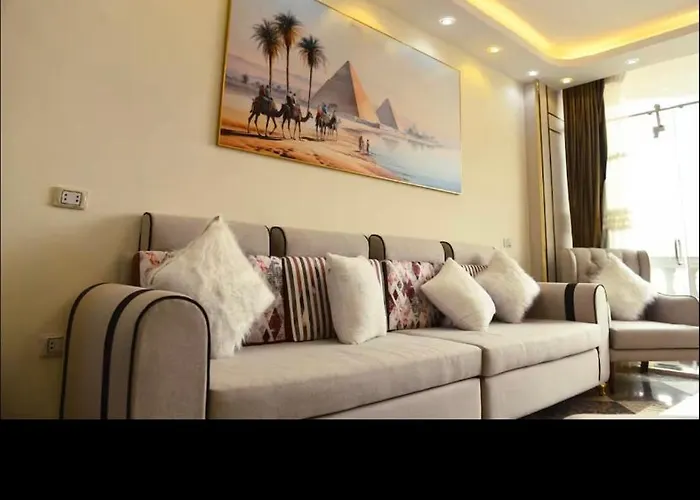 Ferienwohnung The White Tower Pyramids View Kairo