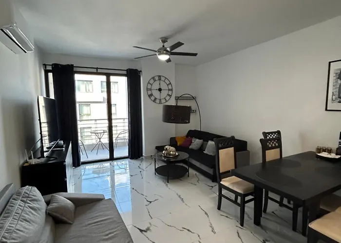 Polonia Sea View Apartments Sarandë