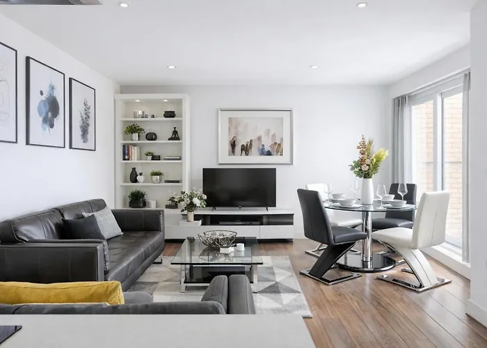 Luxury 2 Bedroom Apartment In Greater London