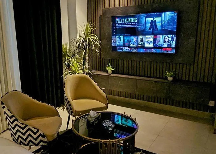 Pentasquare Premium Executive Studio Suite - Lahore