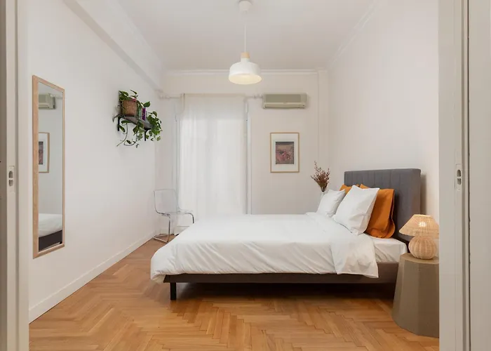 Urban 2BDR apartment in Exarcheia Athen