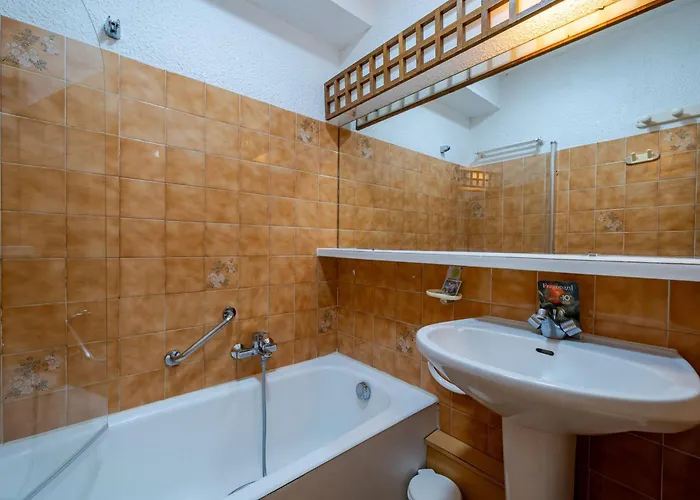 Studio Confortable Avec Wi-Fi, Vue Mer Pour 4 Personnes - Fr-1-827-81 Roquebrune-Cap-Martin