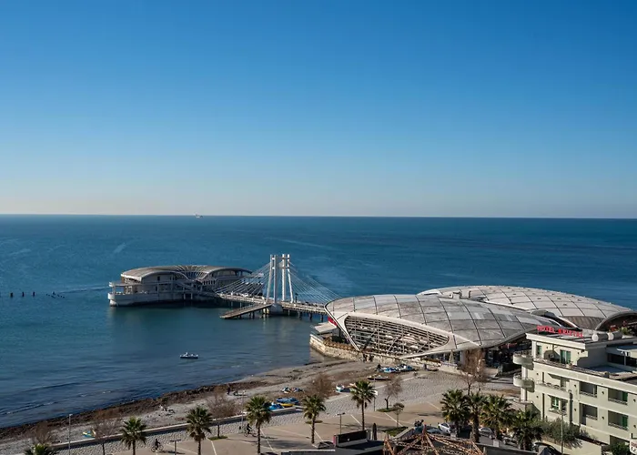 Luxury Apartment With Jacuzzi Durrës
