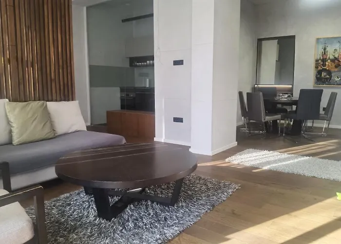 Brand New 3Br Apartment Prime Location And Free Parking Belgrad
