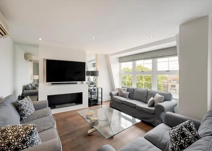 Ferienwohnung Knightsbridge 2-Bed Flat, Harrods Seconds Away London