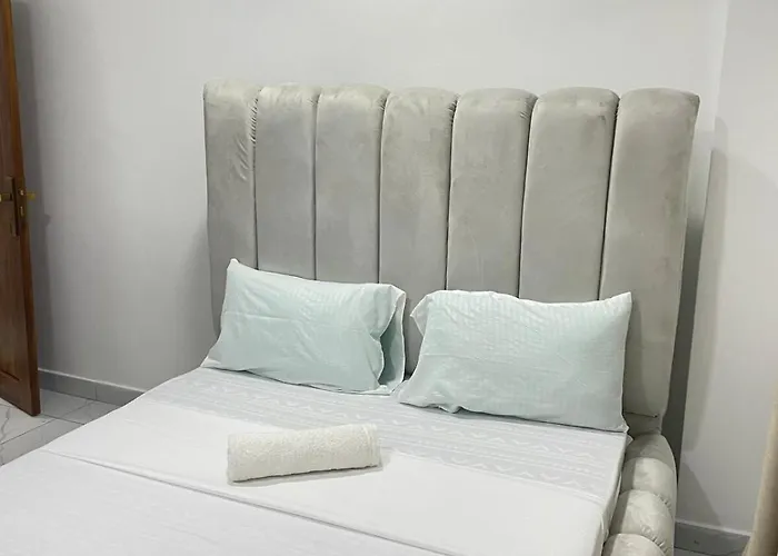 Ferienwohnung Tulivu Mykonos In Bamburi, Mombasa