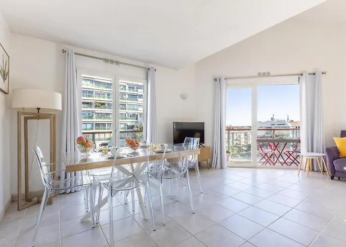 Duplex 2 Chambres -Balcon-Parking-Carnot A2B269 Cannes