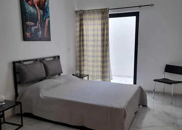 Modern Apartment In Praia