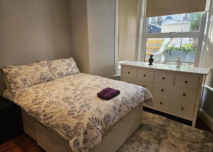 Beautiful Central London Garden Flat