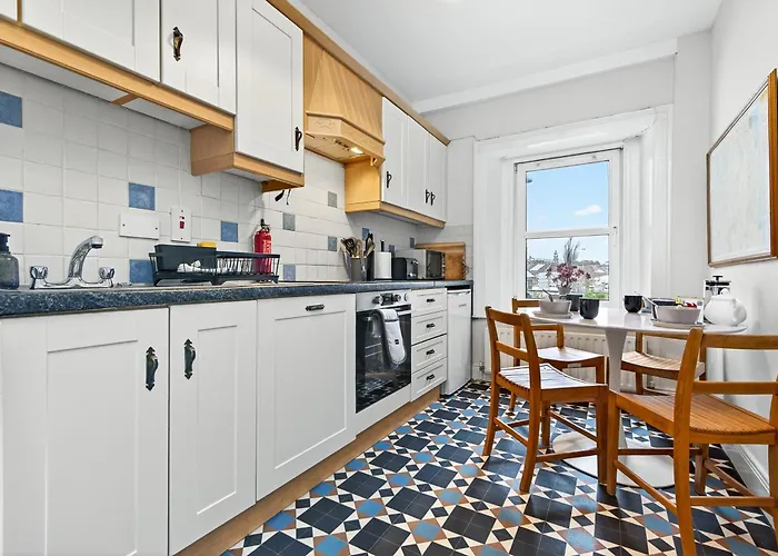 Wolfe Tone Apartment 2 Sligo