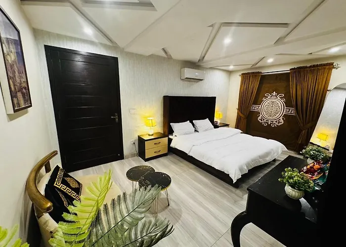 Ferienwohnung Cozy 1Bhk Retreat Managed By Airmakaan Lahore