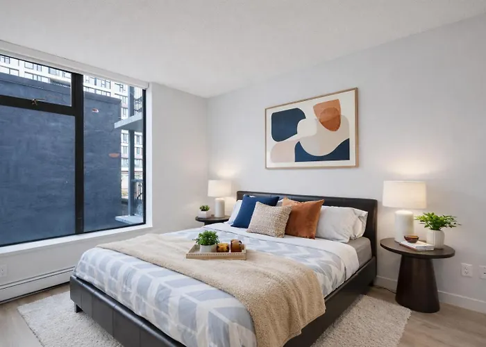 Comfortable 2Br Apartment In City Center Vancouver