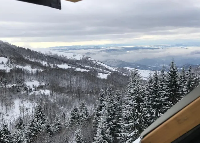 Chalet Pinecone - Ususkan Apartman, Savrsen Za Zimu I Leto - Modern Mountain Retreat With Stunning View Kopaonik