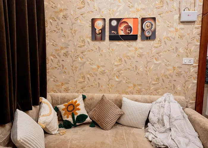 Ferienwohnung Luxe Couple Friendly Private 1Bhk, Near Bombay Hospital Indore