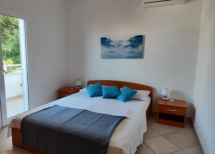 Apartment Villa Laguna 1 Ferienwohnung Fuer 4 Personen By Interhome Primošten