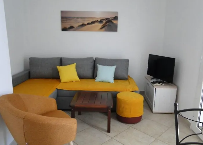 Apartment Villa Laguna 2 Ferienwohnung Fuer 4 Personen By Interhome Primošten