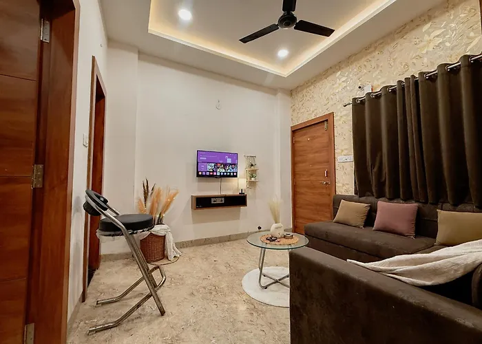 Ferienwohnung Luxe Couple Friendly Private 1Bhk, Near Bombay Hospital Indore
