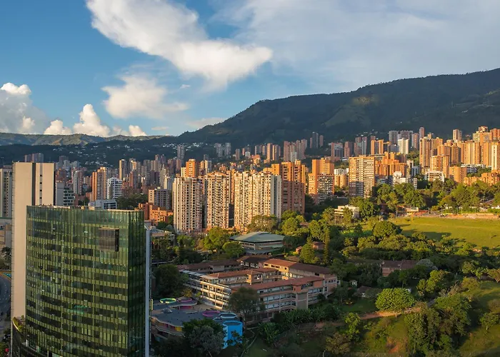 El Poblado 3 Bedroom Family Apt With Breathtaking View Medellín