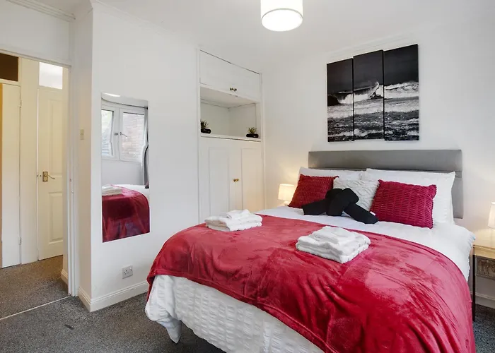 Stylish 2 Bedroom Apartment In Westminster Near Victoria London
