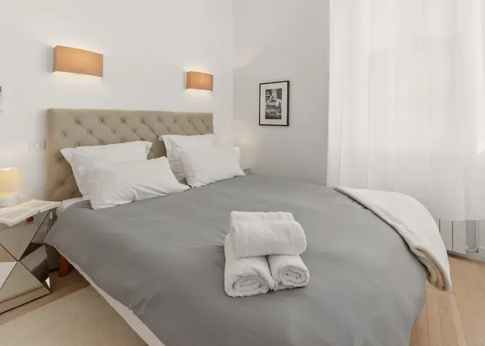 Le Pre Du Paradis - Suquet - City Centre - Quiet - Air Conditioning Cannes