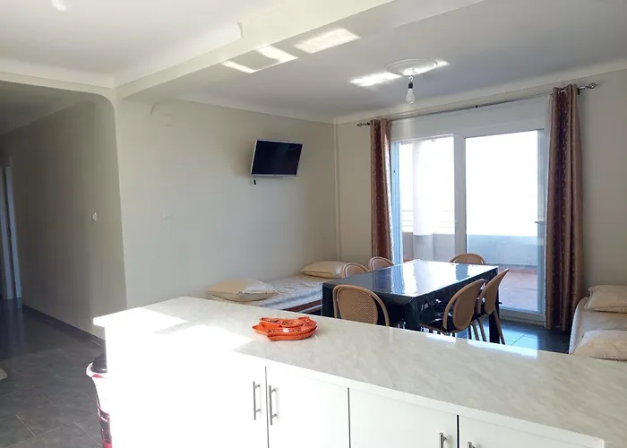 Belle Appartement Avec Une Grande Terrasse Vue Sur Mer Bejaïa