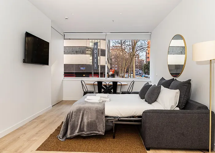 Ferienwohnung Waou Eurobuilding 2 Madrid