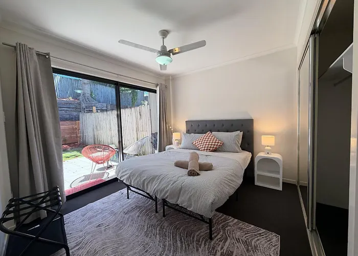Ferienwohnung 2B2B Unit Near Cbd W Courtyard In Norman Park Brisbane