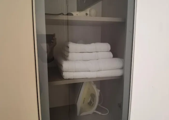 Central Studio Apartment With Free Parking Belgrad