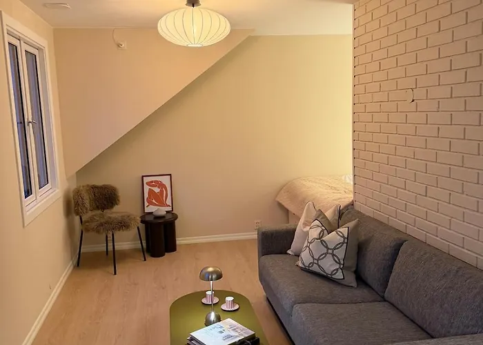 Modern Stay In Central Stavanger With Historic View