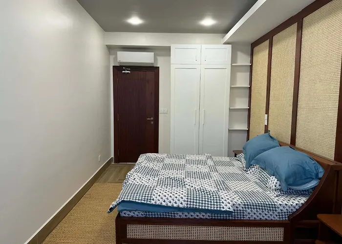Lhf Apartment And Condo Living Space Phnom Penh