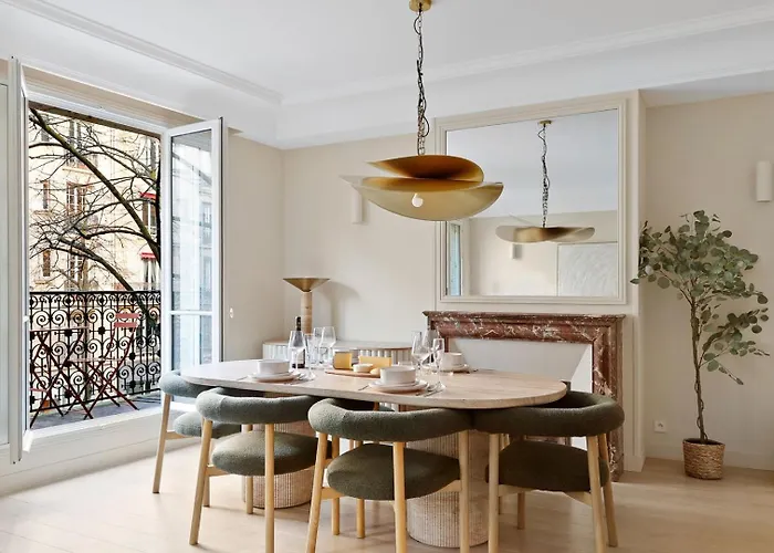 572 Tania - Apt With Balcony Near Eiffel Tower Paris