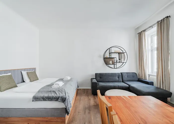 Central Apartment Near Westbahnhof Wien