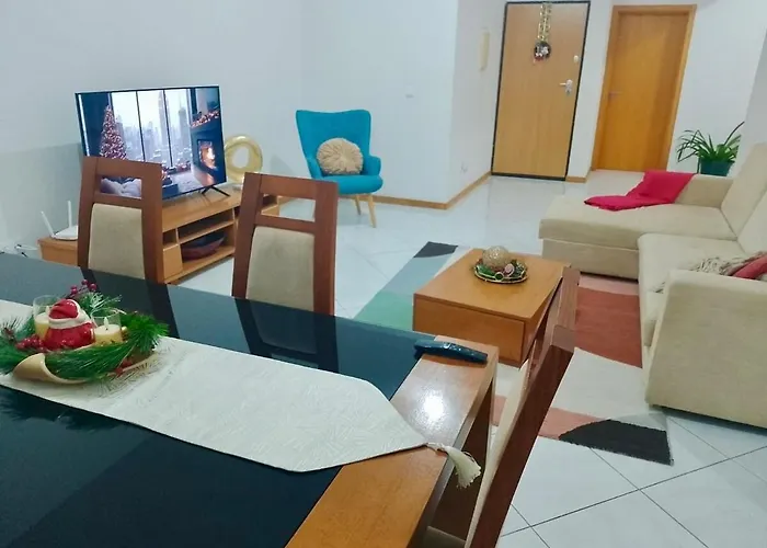 Cozy 2 Bedroom Apartment, Praia - Maduxi Stay
