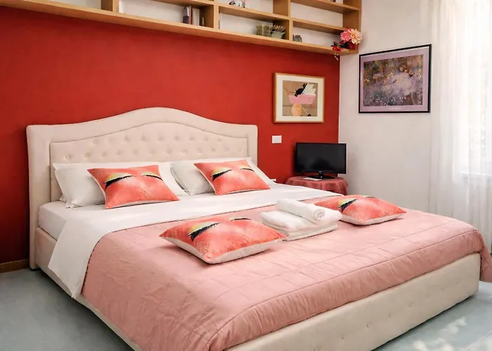 Colosseum Historical Apartment In 1800 Rom
