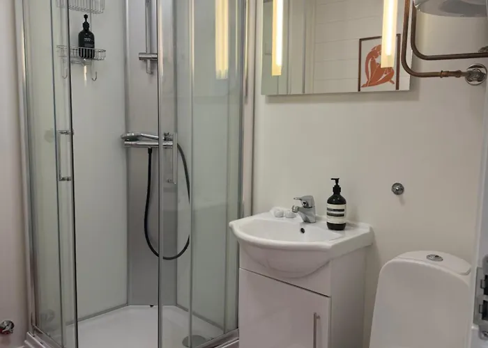 Modern Stay In Central Stavanger With Historic View