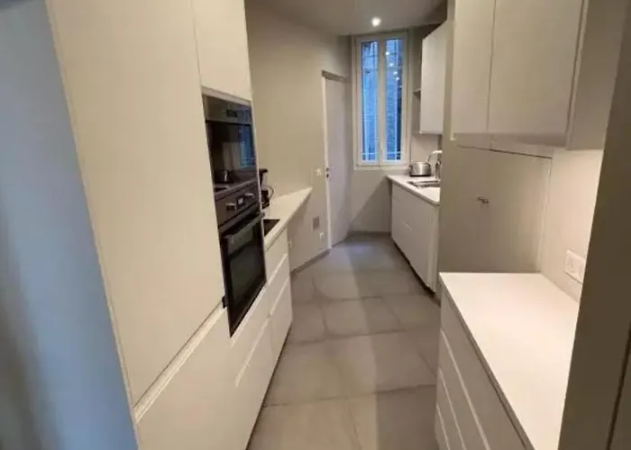 Appartement 2BR Champs Mars Cler Paris