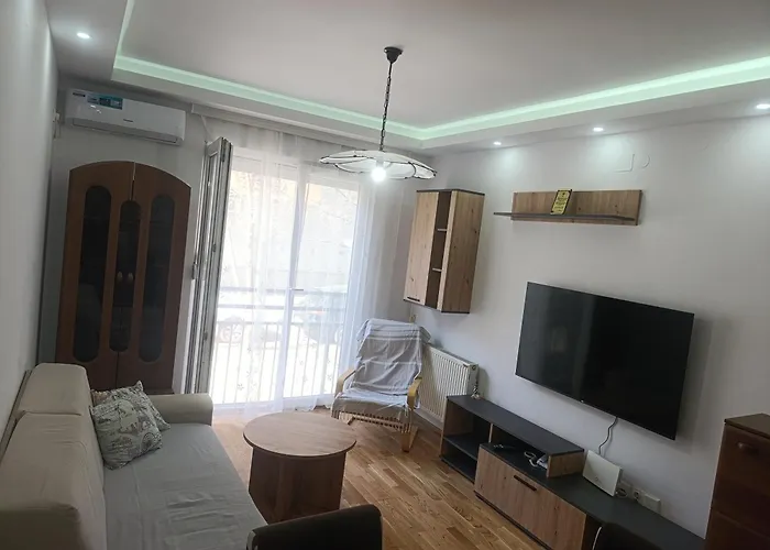 Ferienwohnung Cozy Family 4, Centar Ns, Smart Tv, Self Check-In Novi Sad