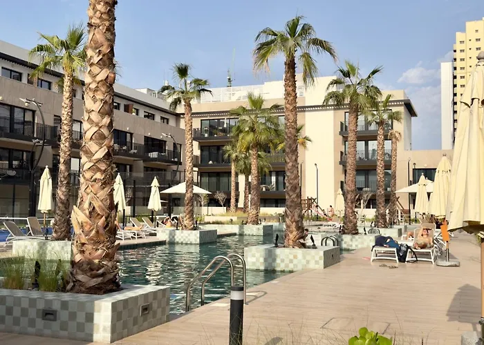 Light Filled Spacious Studio In Jvc Dubai
