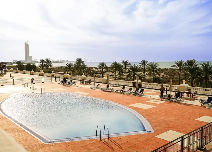 Beach Access Studio High-Speed Wi-Fi Pool Access Ra’s al-Chaima