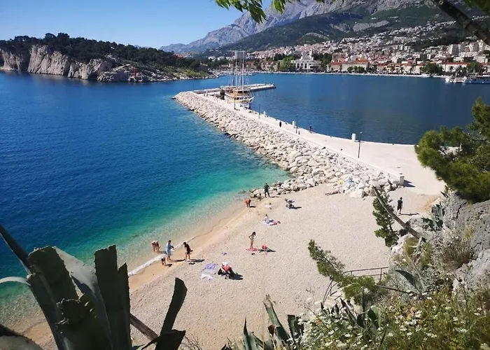Apartment Town And Beach Makarska