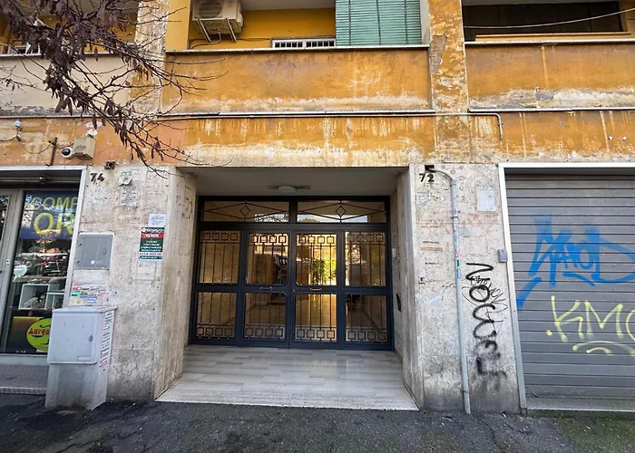 Lucio Sestio Apartment Rom
