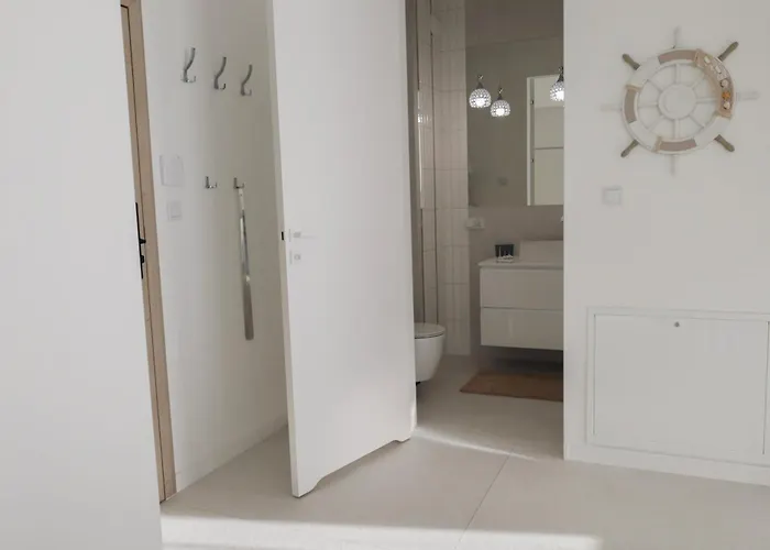 Apartament Z Sypialnia Greeneri - Taras - Parking - Apartamenty Bryza Swinemünde