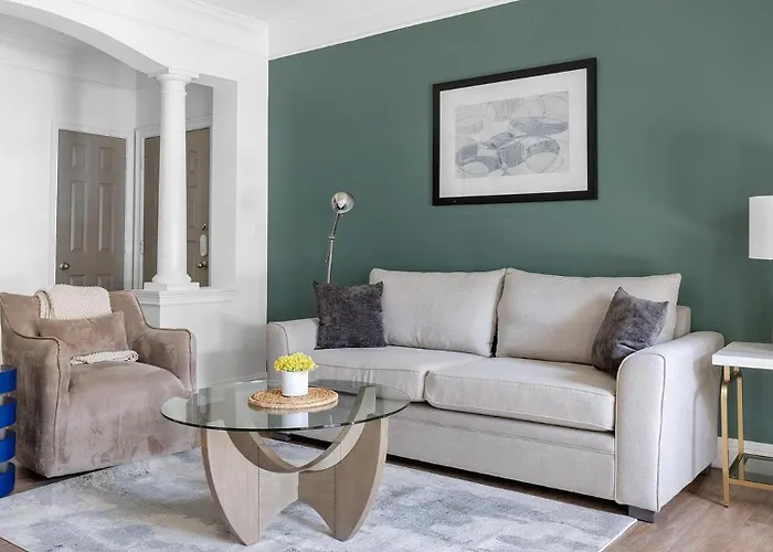 Landing Stylish 1Bd Yoga Studio Pool Atlanta