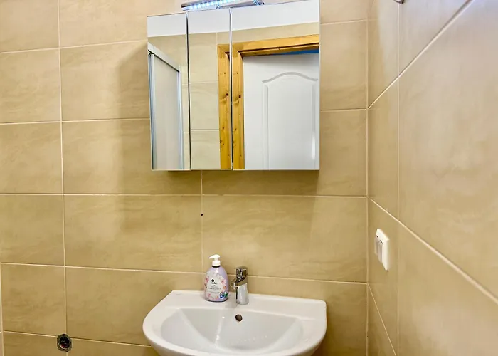 Sunny Cosy Apartment near Schönbrunn Wien