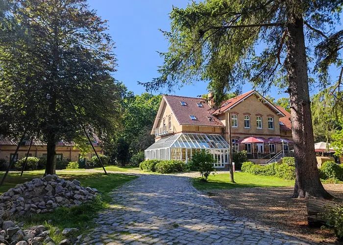 Hotel Schlösschen Sundische Wiese Ostseeheilbad Zingst