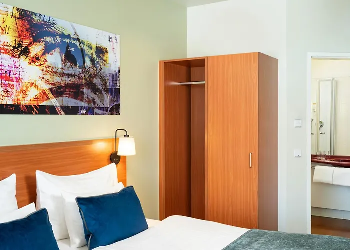 Leonardo Hotel Salzburg Airport Wals-Siezenheim