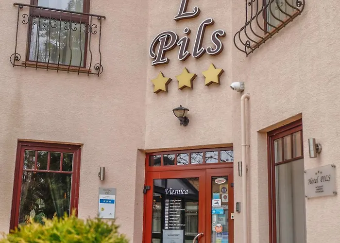Hotel Pils With Self-Check In Sigulda